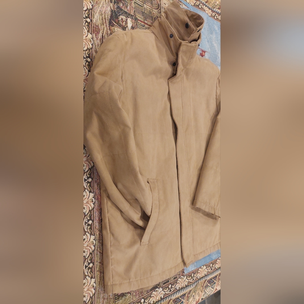 Men's Classic Tan Trench Coat